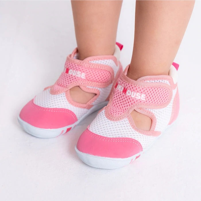 MIKI HOUSE PINK FIRST STEPS SHOES