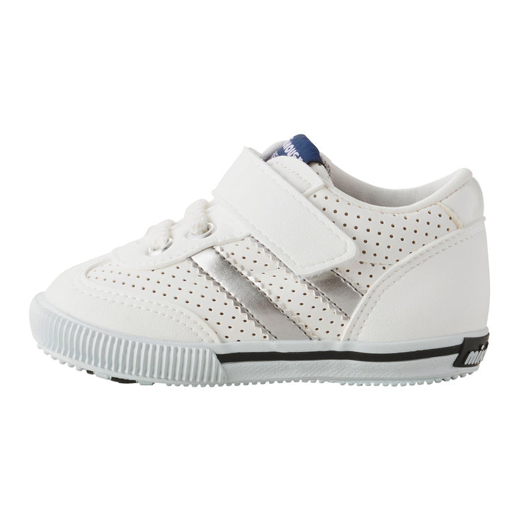 WHITE SPORTY SHOES