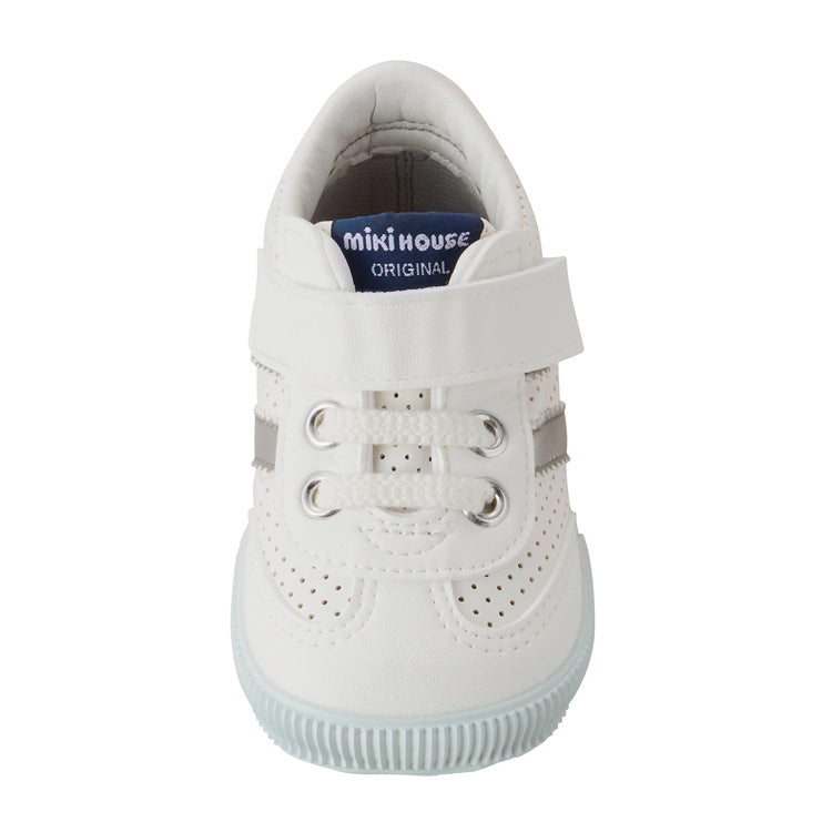 WHITE SPORTY SHOES