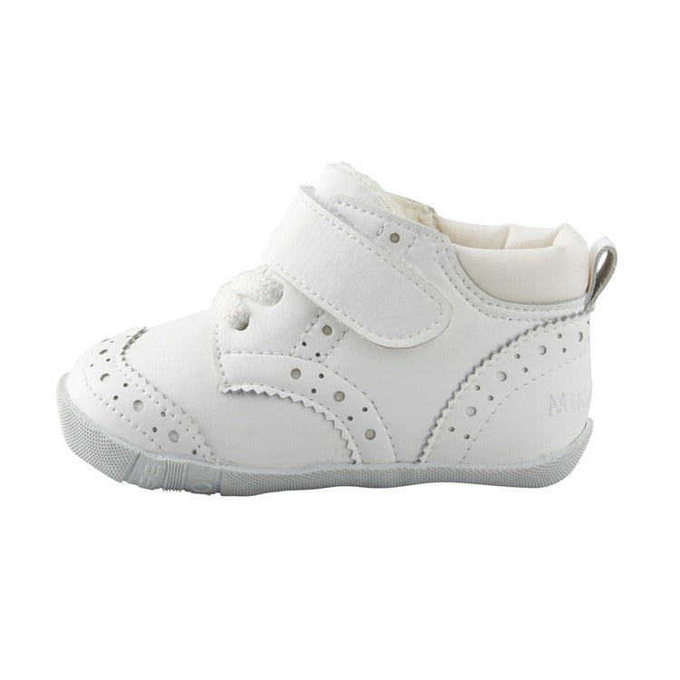 WHITE LEATHER FIRST STEP SHOES