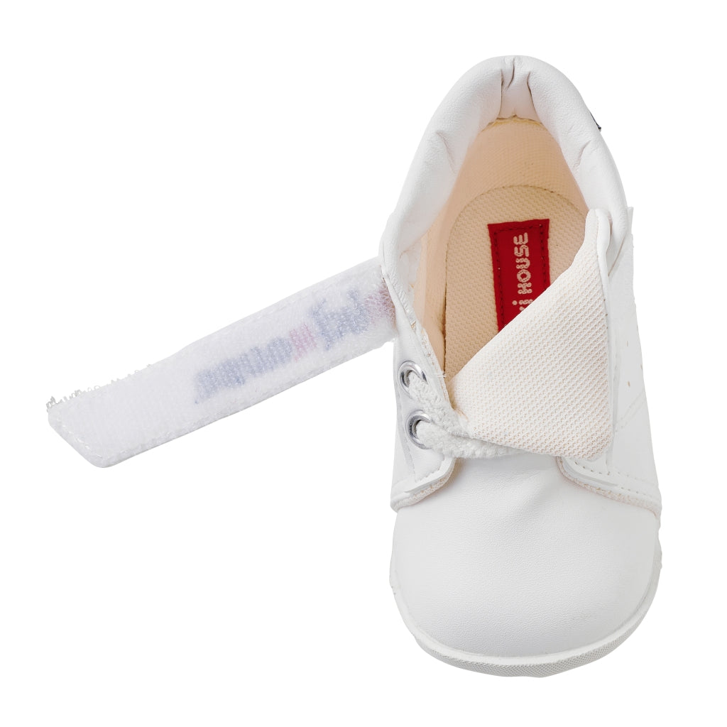 CHAUSSURES BLANCHES PREMIERS PAS