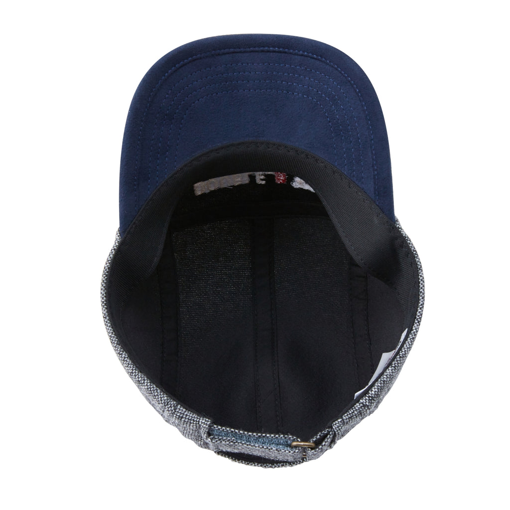 CASQUETTE EN LAINE GRISE